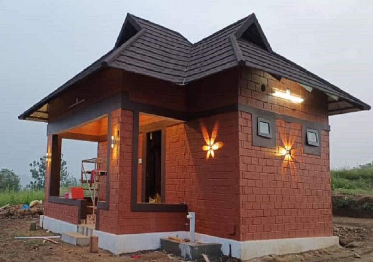 Misty Valley Resort Varagampadi Extérieur photo