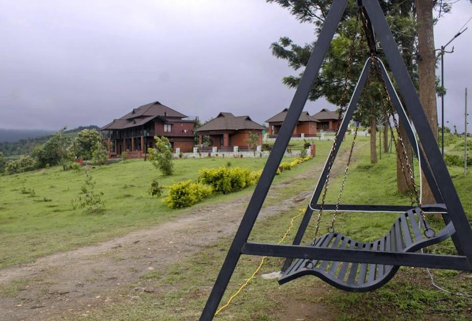 Misty Valley Resort Varagampadi Extérieur photo